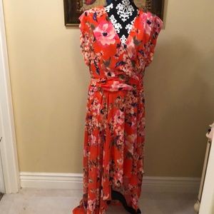 ❤️ Eliza J Chiffon floral asymmetrical short butterfly sleeve maxi dress
